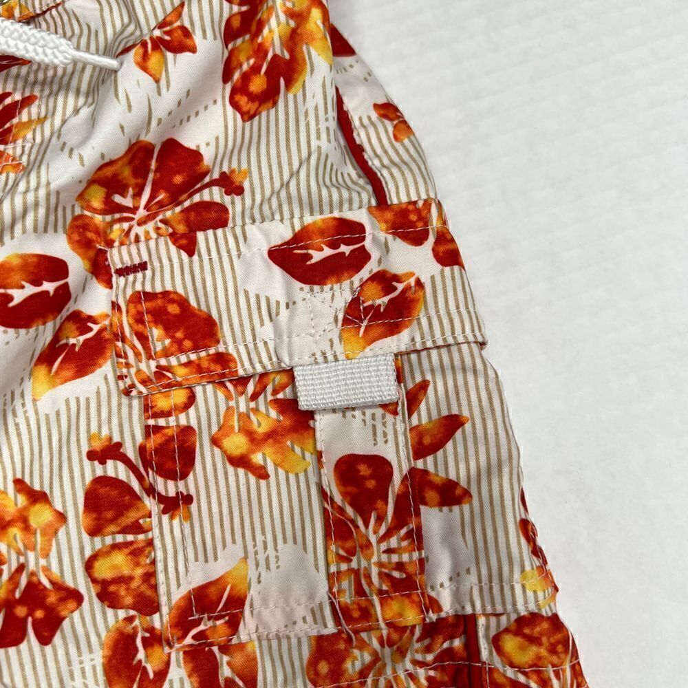 3/$15 Carter’s 12 months elastic waist floral board shorts - Picture 4 of 6